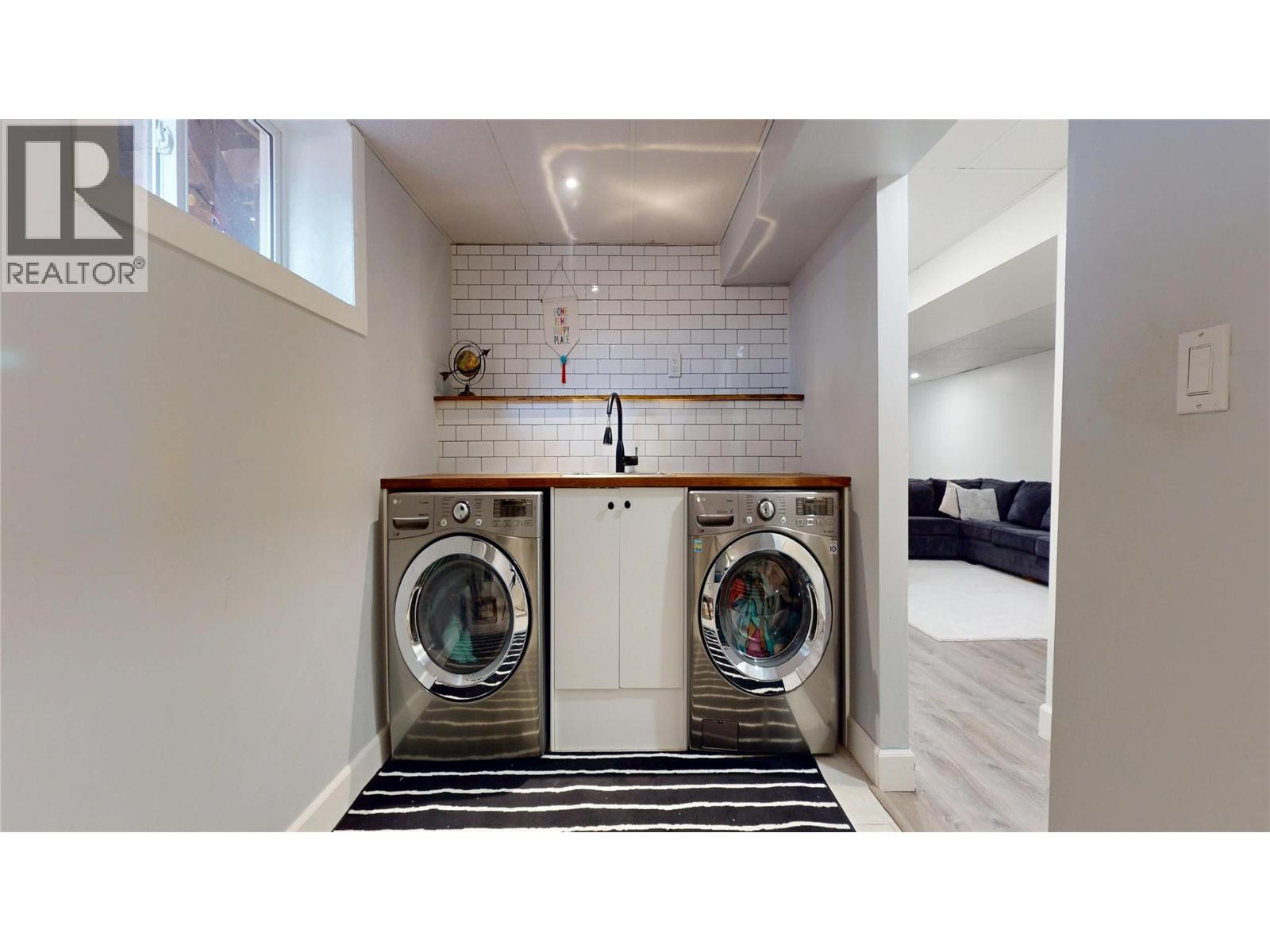 413 18th Avenue S, Cranbrook