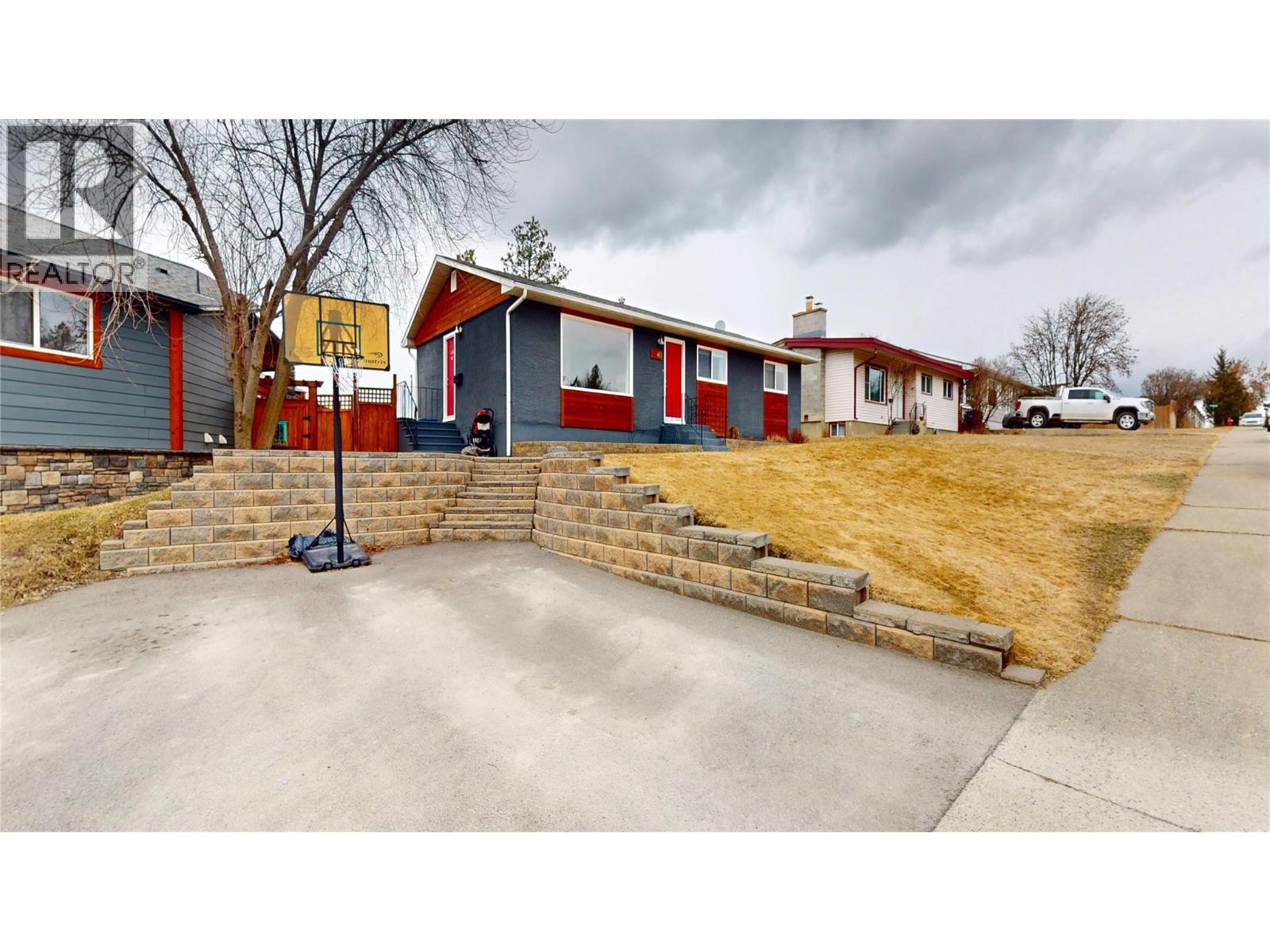 413 18th Avenue S, Cranbrook