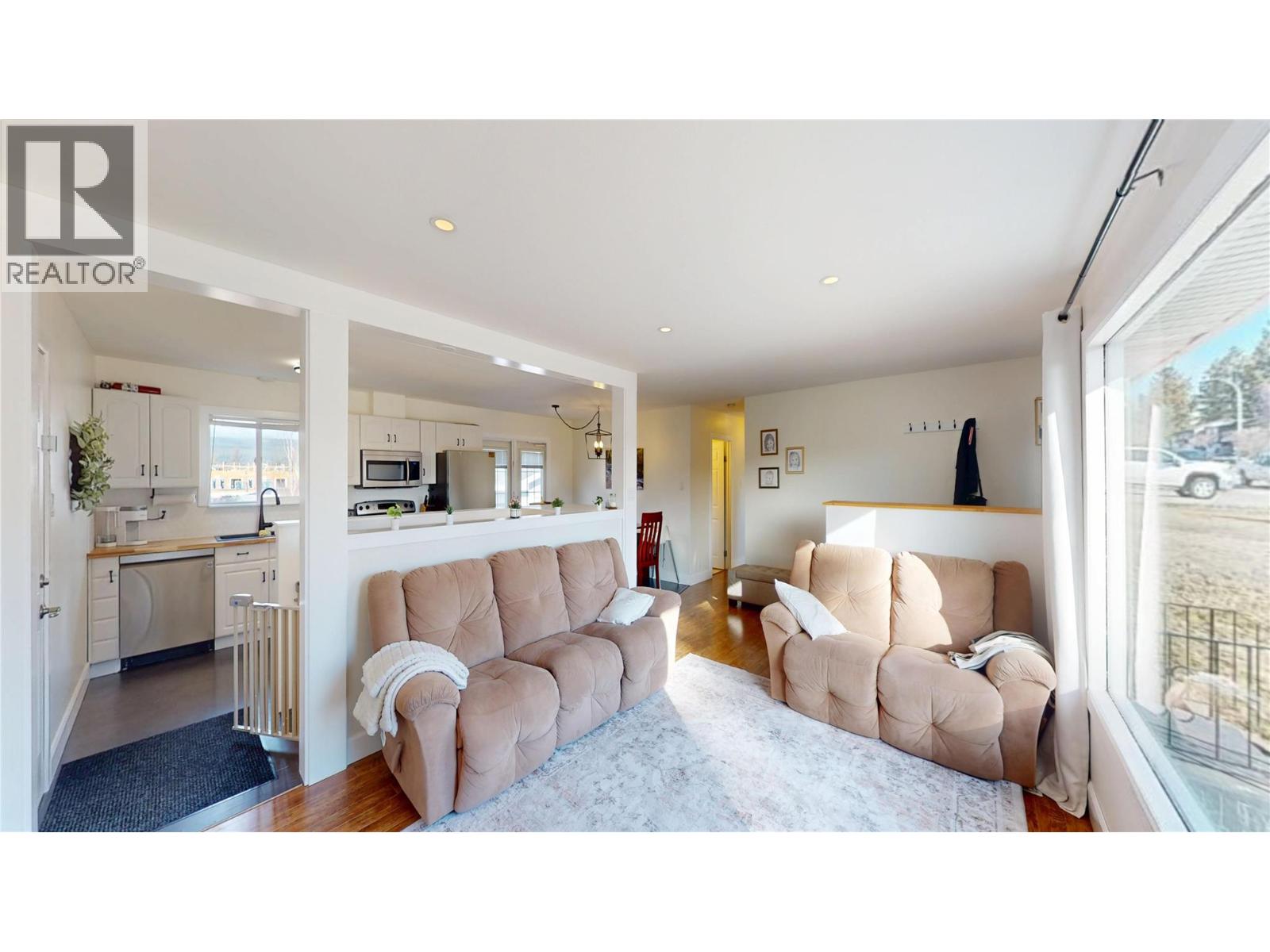 413 18th Avenue S, Cranbrook