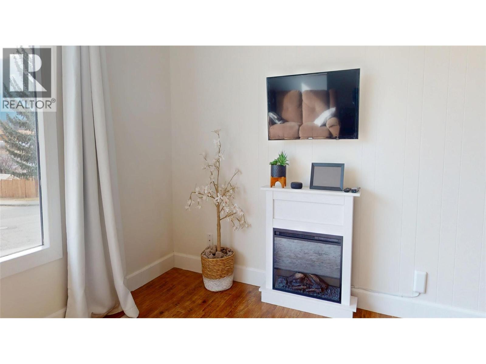 413 18th Avenue S, Cranbrook