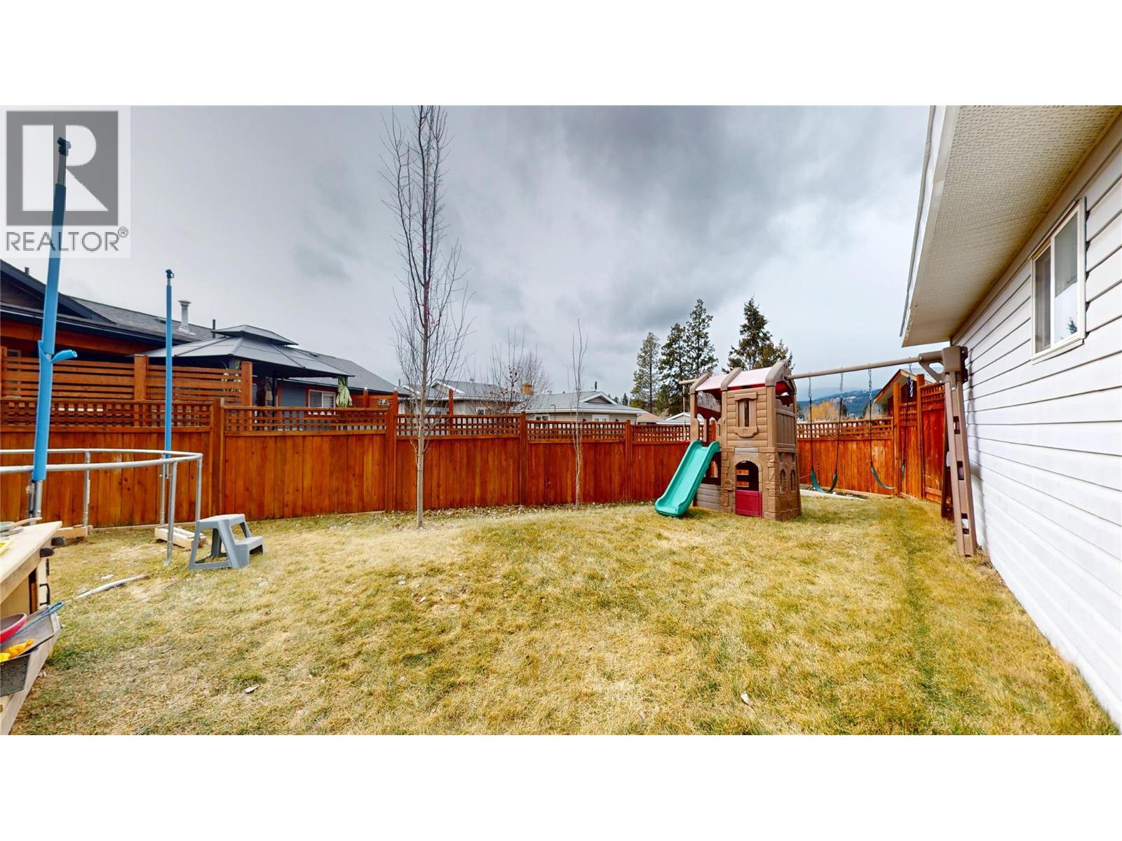 413 18th Avenue S, Cranbrook