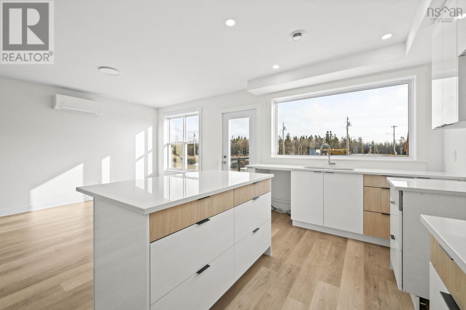 Property 14 of 39 of 48 Berm Street