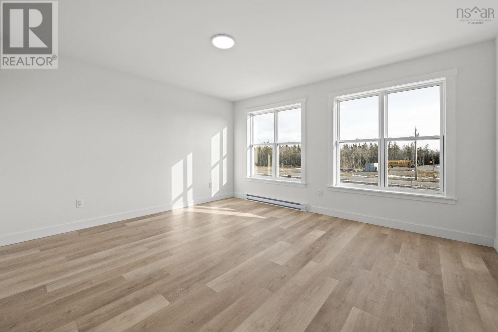 Property 18 of 39 of 48 Berm Street