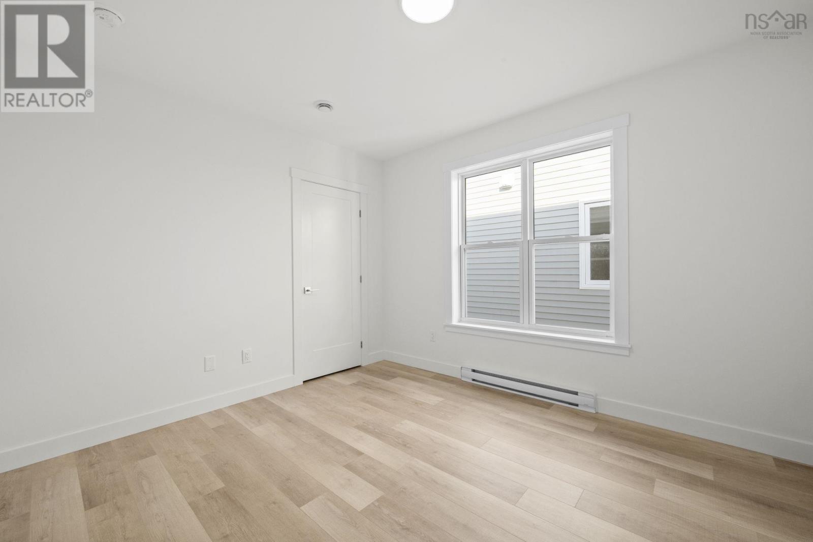 Property 25 of 39 of 48 Berm Street