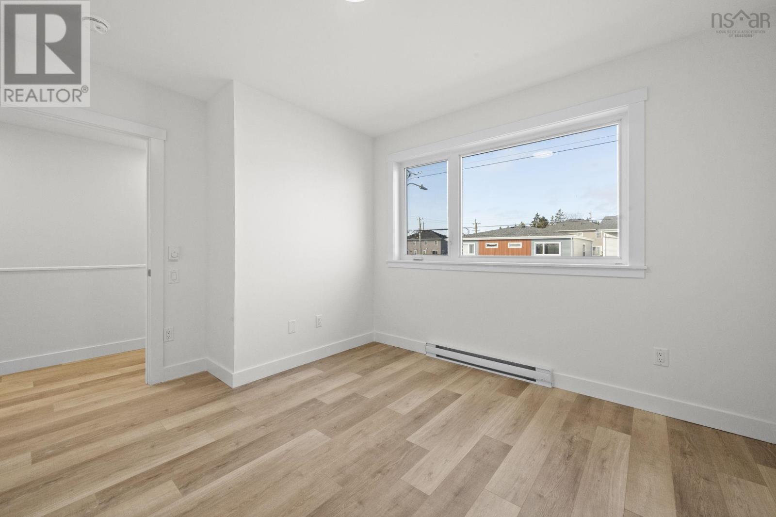 Property 27 of 39 of 48 Berm Street