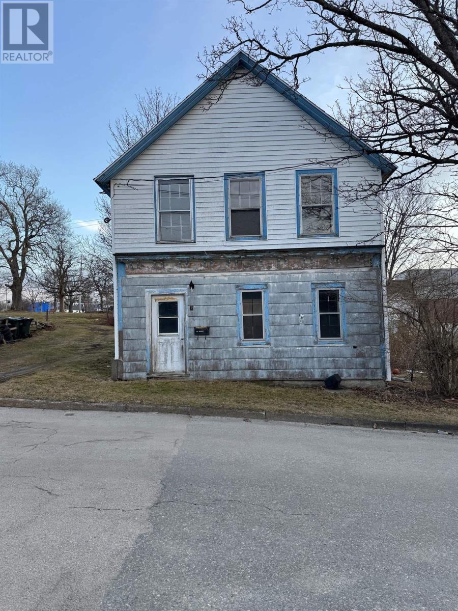 Property 8 of 10 of 594-596 Main Street, 7 Cann Street