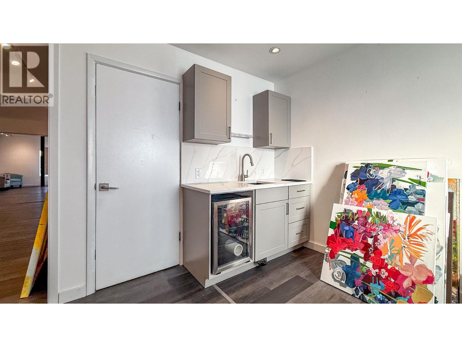 9 3045 Tutt Street, Kelowna