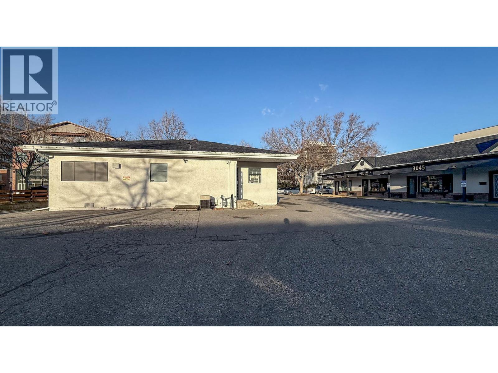 9 3045 Tutt Street, Kelowna