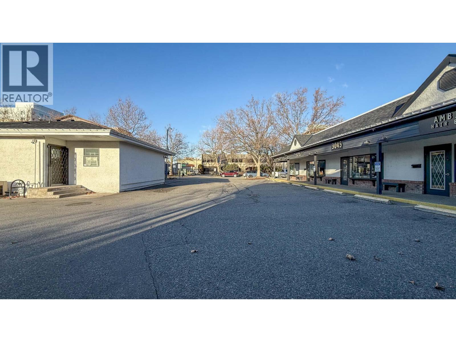 9 3045 Tutt Street, Kelowna