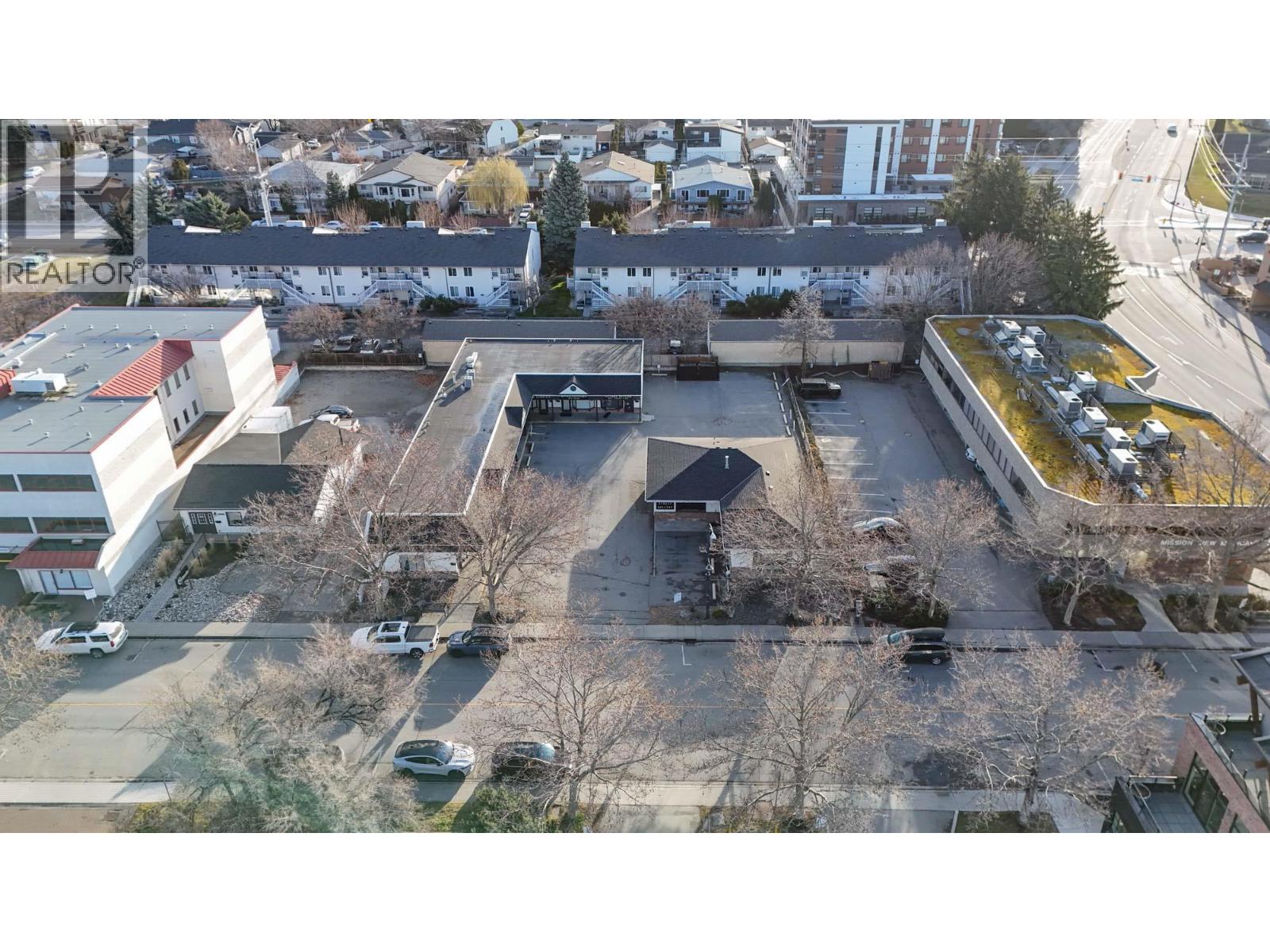 9 3045 Tutt Street, Kelowna