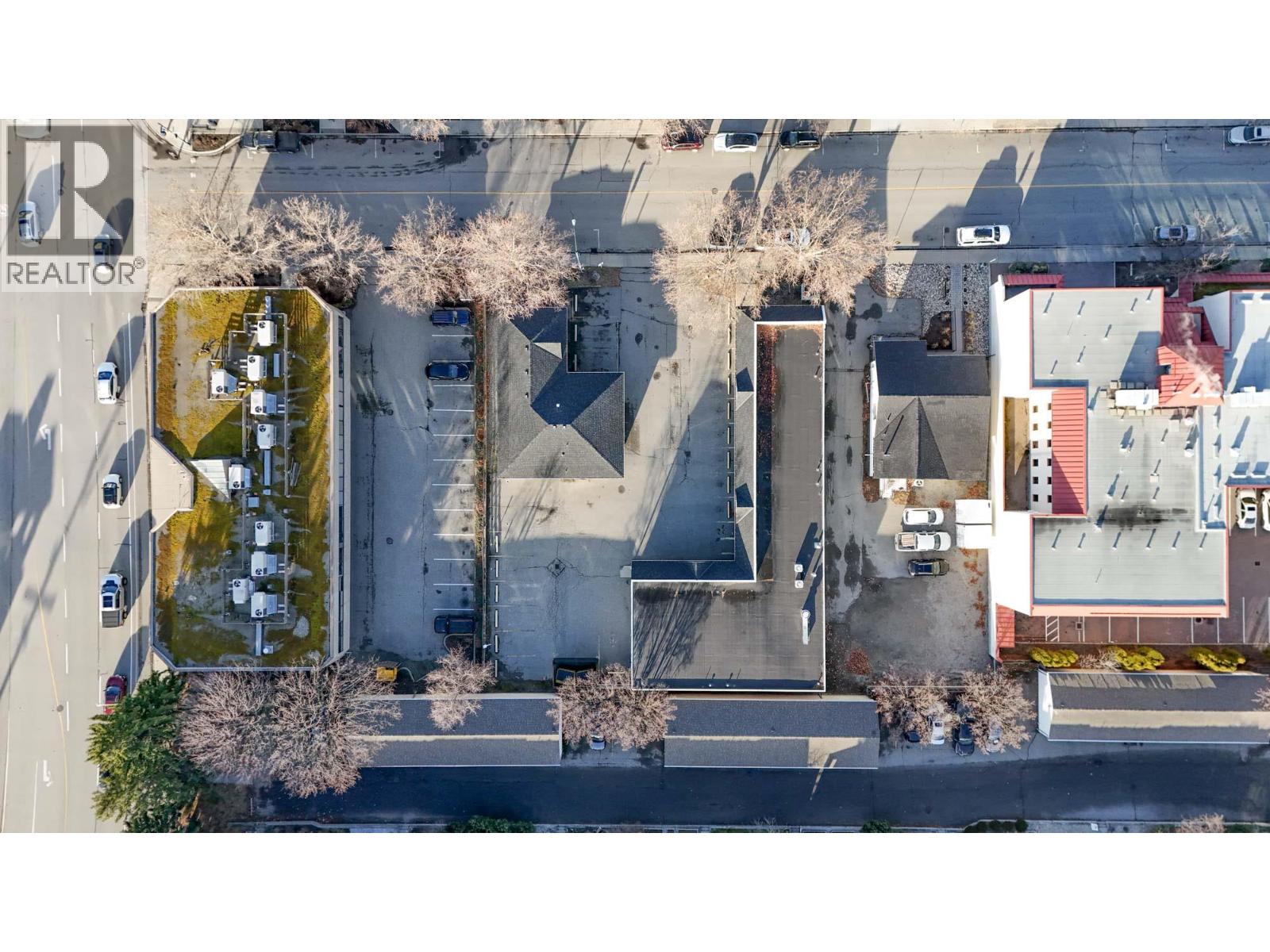 9 3045 Tutt Street, Kelowna