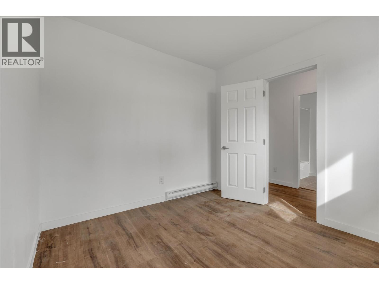 34 Fenchurch Avenue, Princeton