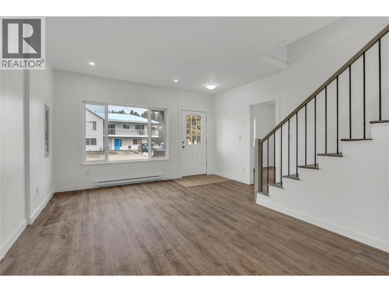 34 Fenchurch Avenue, Princeton