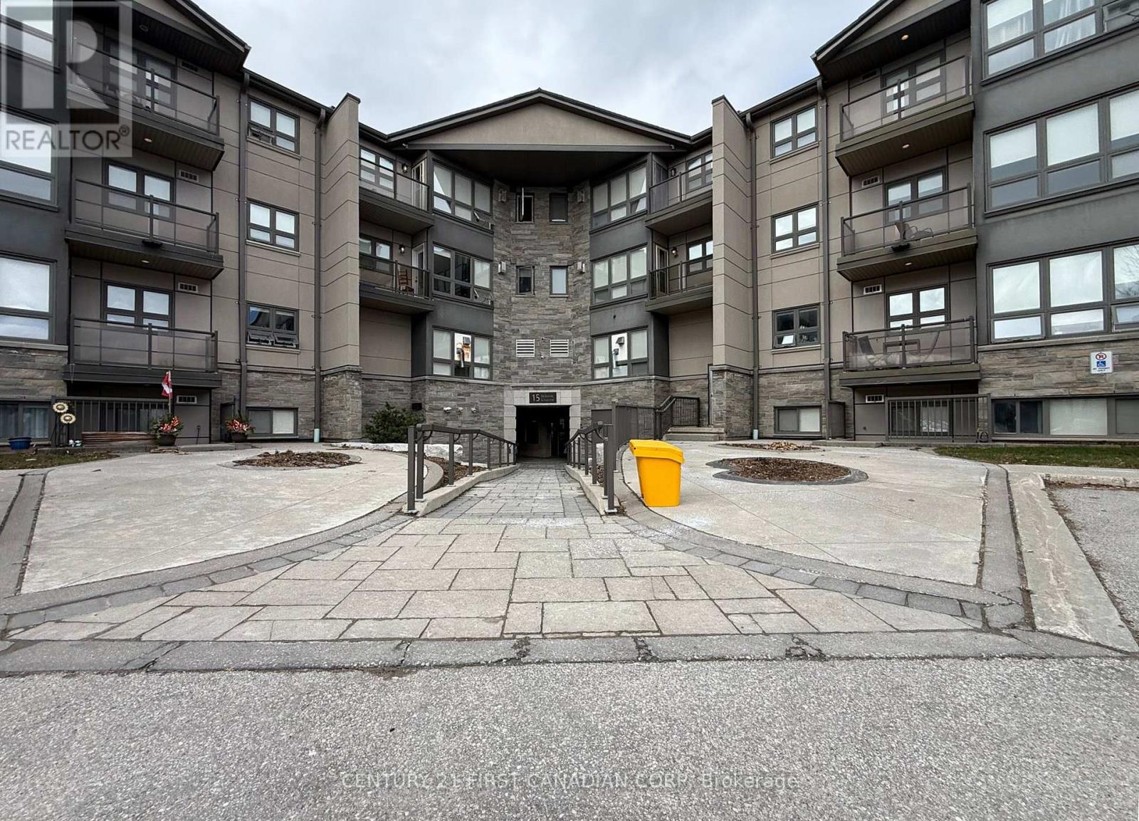 114 – 15 JACKSWAY CRESCENT, London North (North G), Ontario