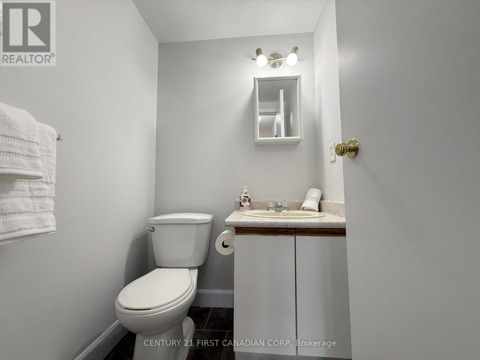 114 – 15 JACKSWAY CRESCENT, London North (North G), Ontario