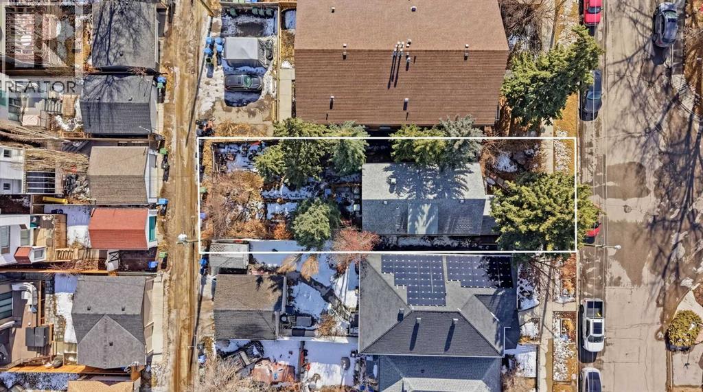 Single Family House for Sale in  A Street NW Sunnyside Calgary 