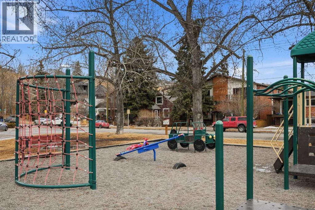 Single Family House for Sale in  A Street NW Sunnyside Calgary 