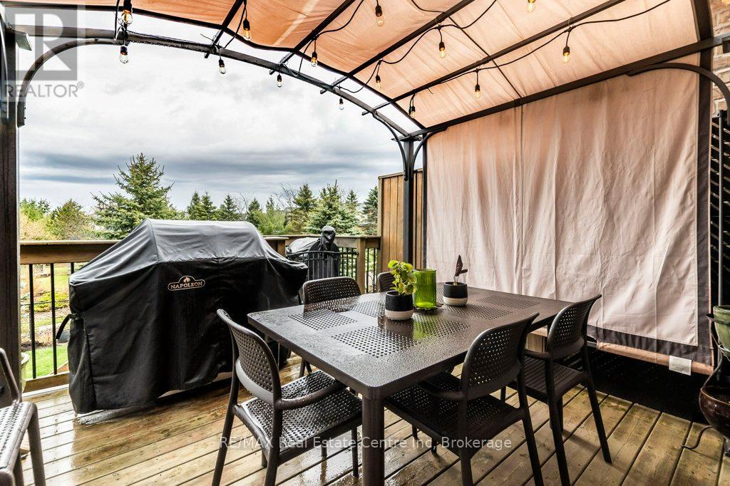 137 MILLVIEW COURT - 34