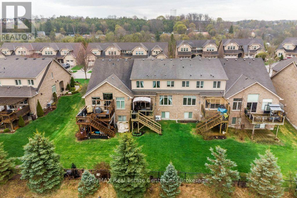 137 MILLVIEW COURT - 44