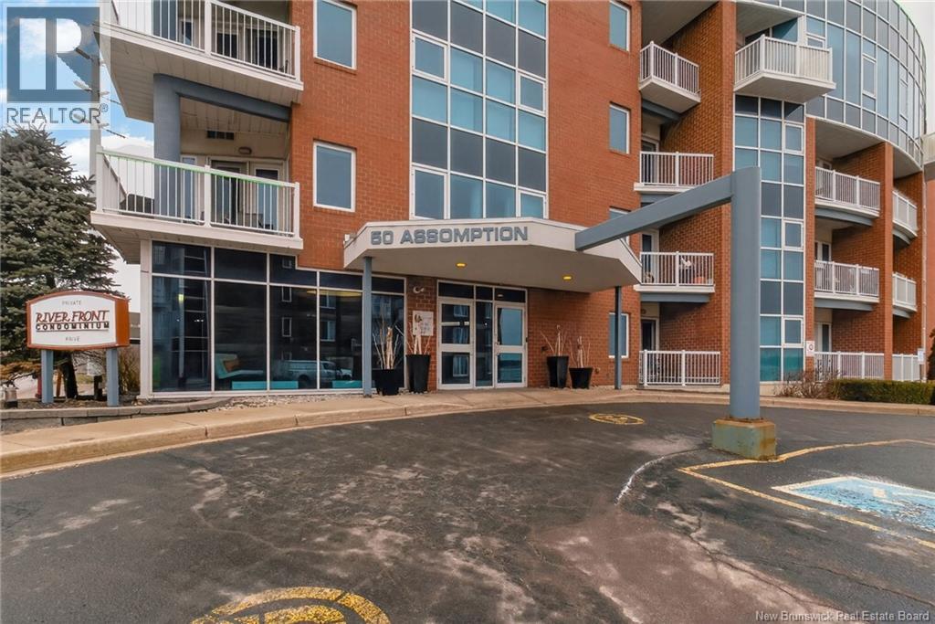 #200 50 ASSOMPTION BOULEVARD - Image 2