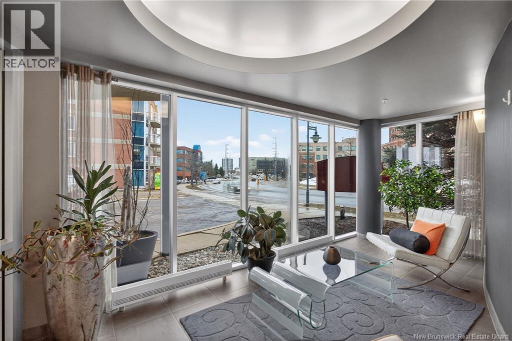 #200 50 ASSOMPTION BOULEVARD - 4