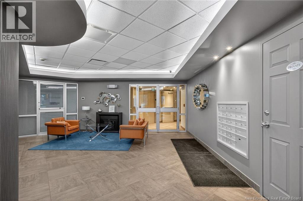 #200 50 ASSOMPTION BOULEVARD - 5