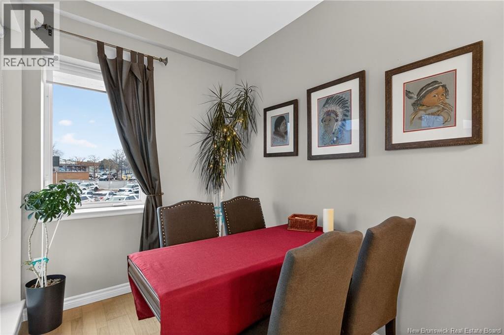 #200 50 ASSOMPTION BOULEVARD - 22