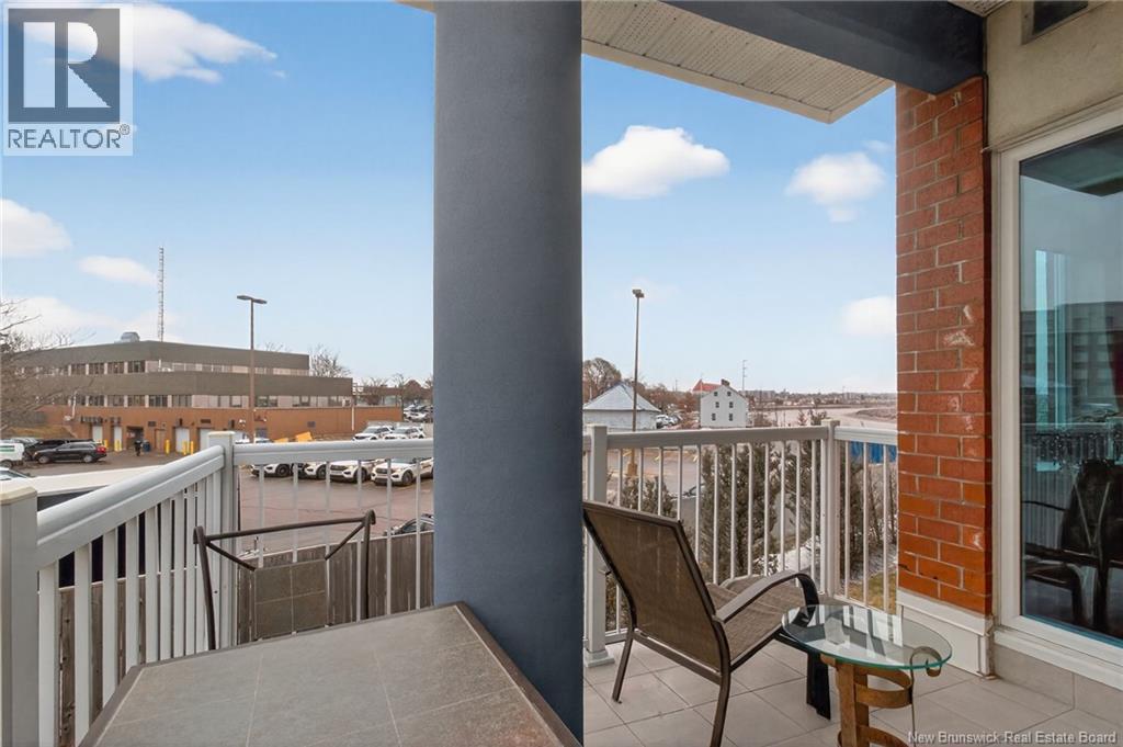 #200 50 ASSOMPTION BOULEVARD - 39