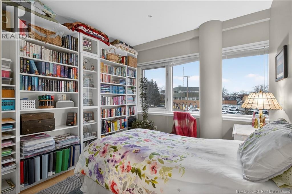 #200 50 ASSOMPTION BOULEVARD - 29