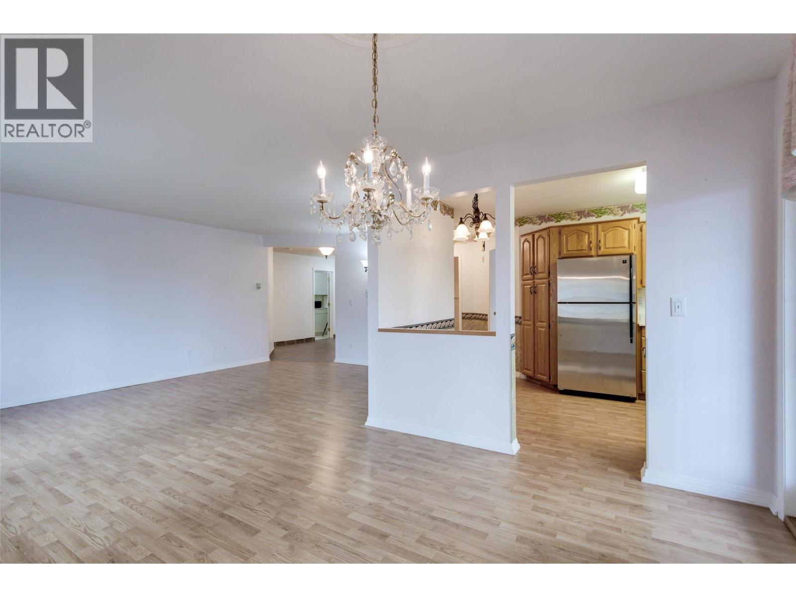 #105 1055 Lawrence Avenue Lot# 5 - 13