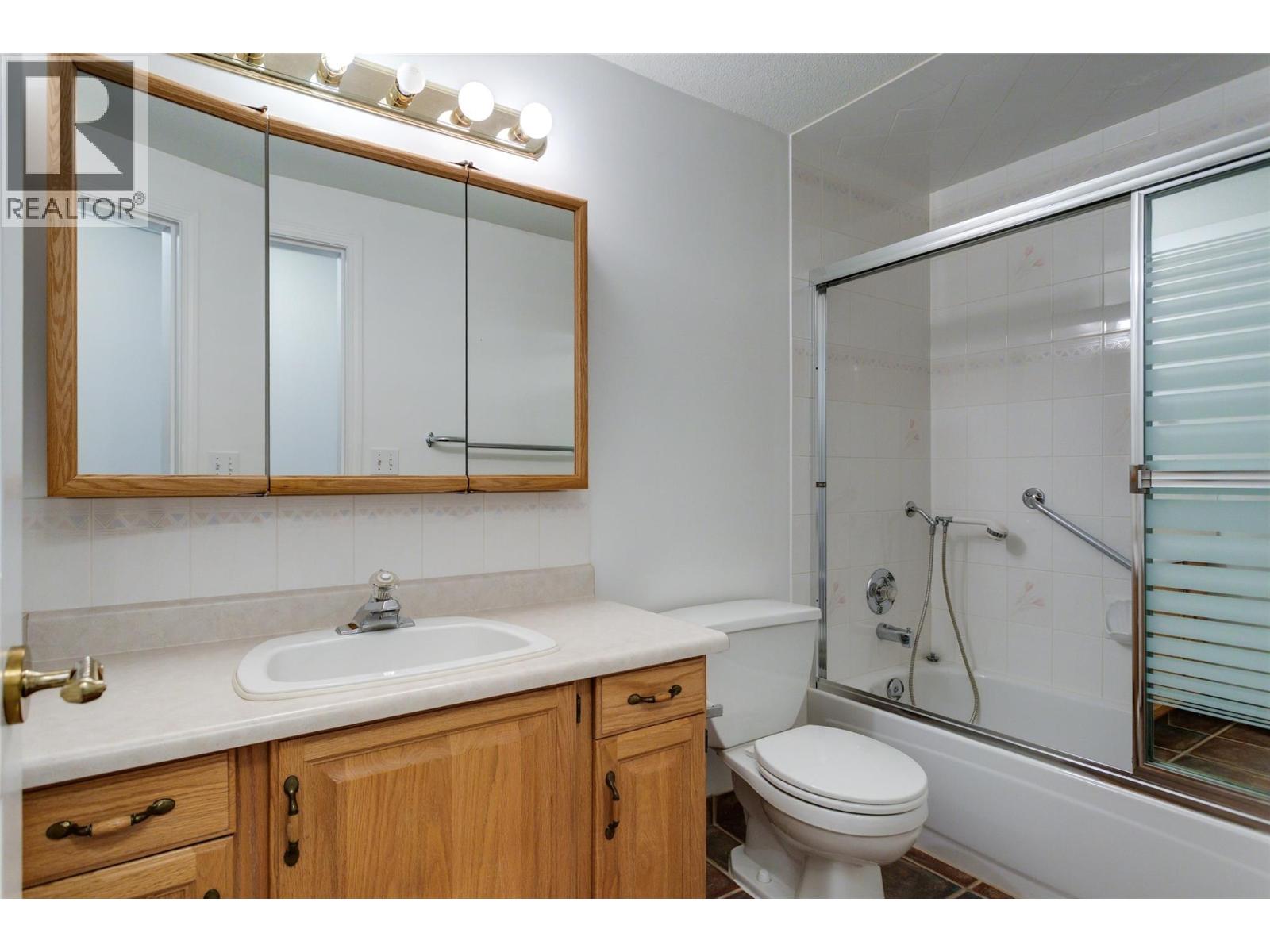 #105 1055 Lawrence Avenue Lot# 5 - 25