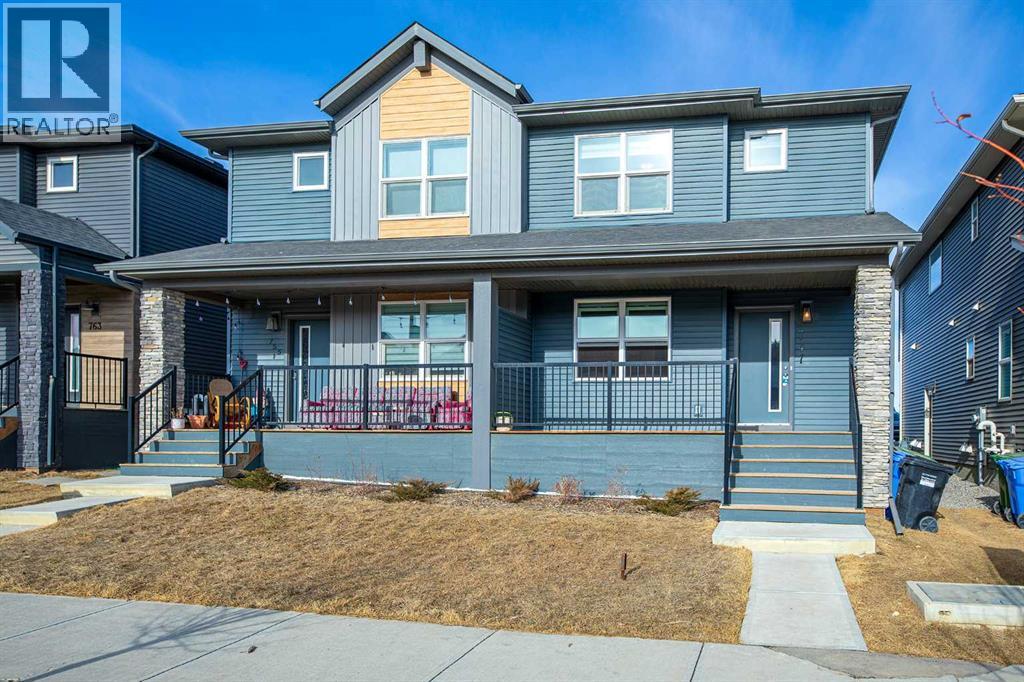 747 Creekside Boulevard SW, Calgary, Alberta