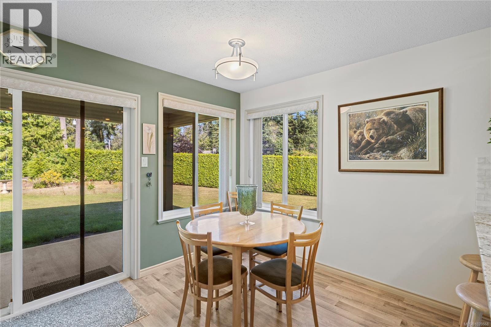 726 Drew Rd, Parksville