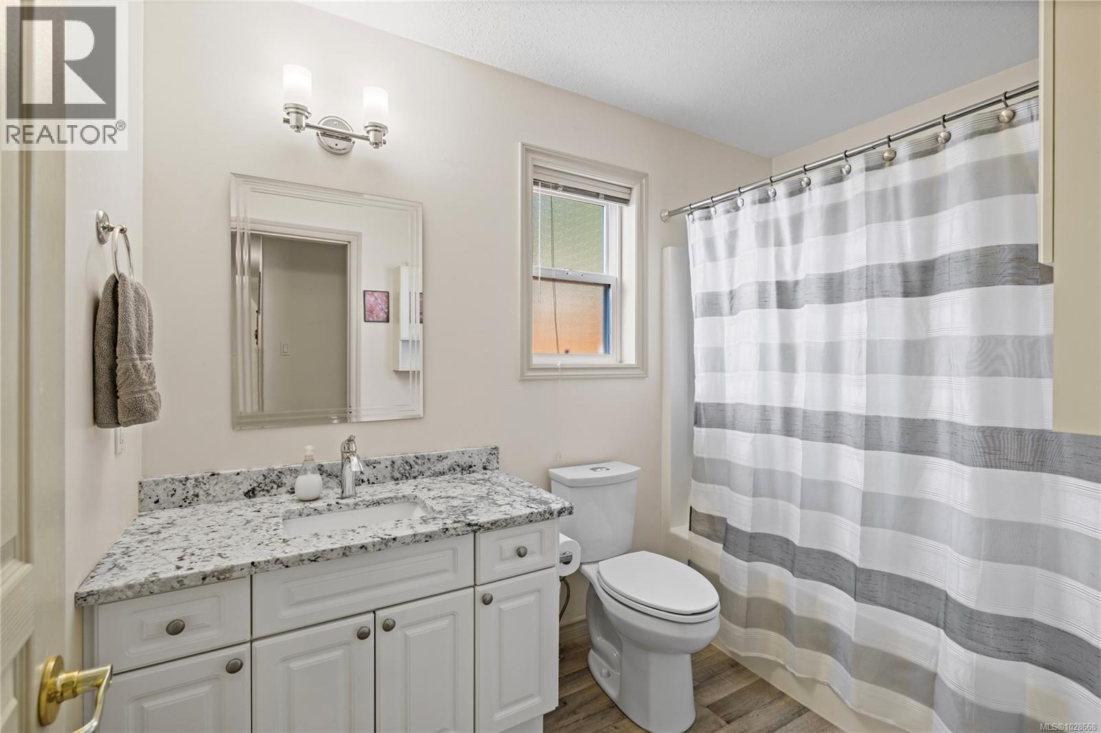 726 Drew Rd, Parksville