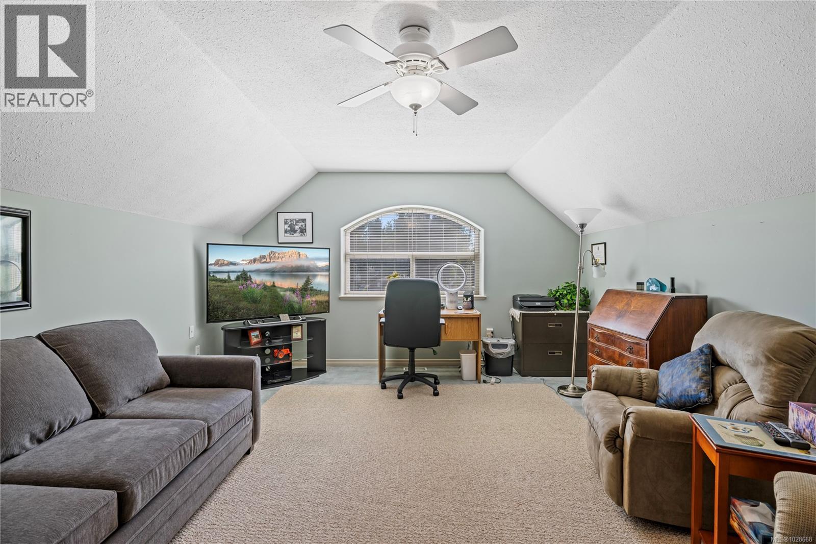 726 Drew Rd, Parksville