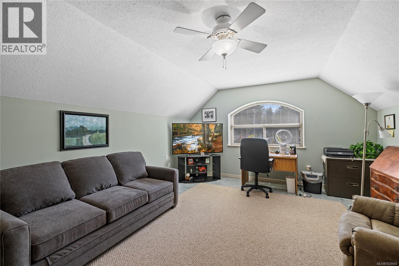 726 Drew Rd, Parksville