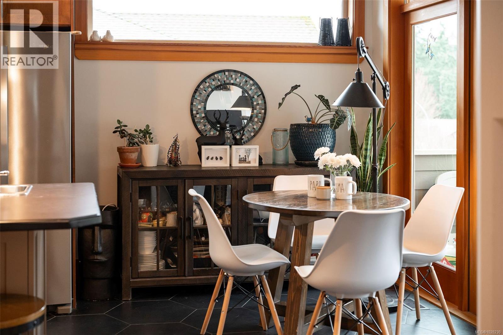 3676 MONTEREY DR - 16