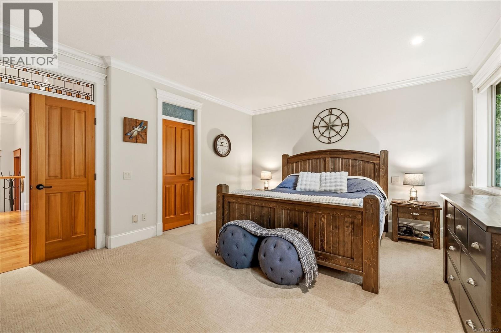 3676 MONTEREY DR - 34