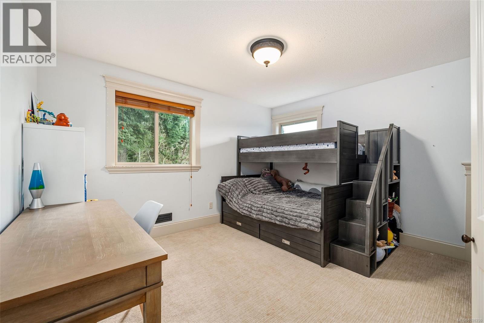 3676 MONTEREY DR - 41