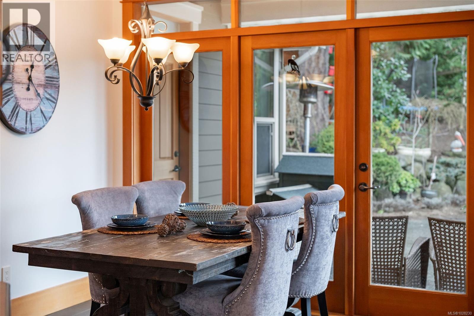 3676 MONTEREY DR - 52