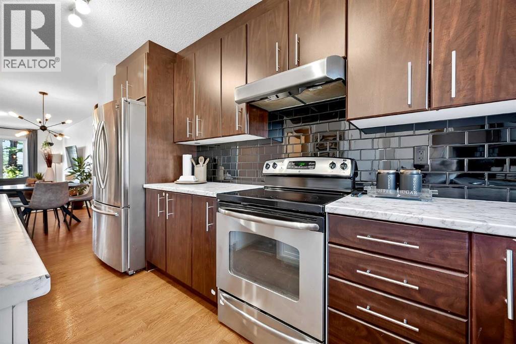 1207, 2445 Kingsland Road SE photo 11