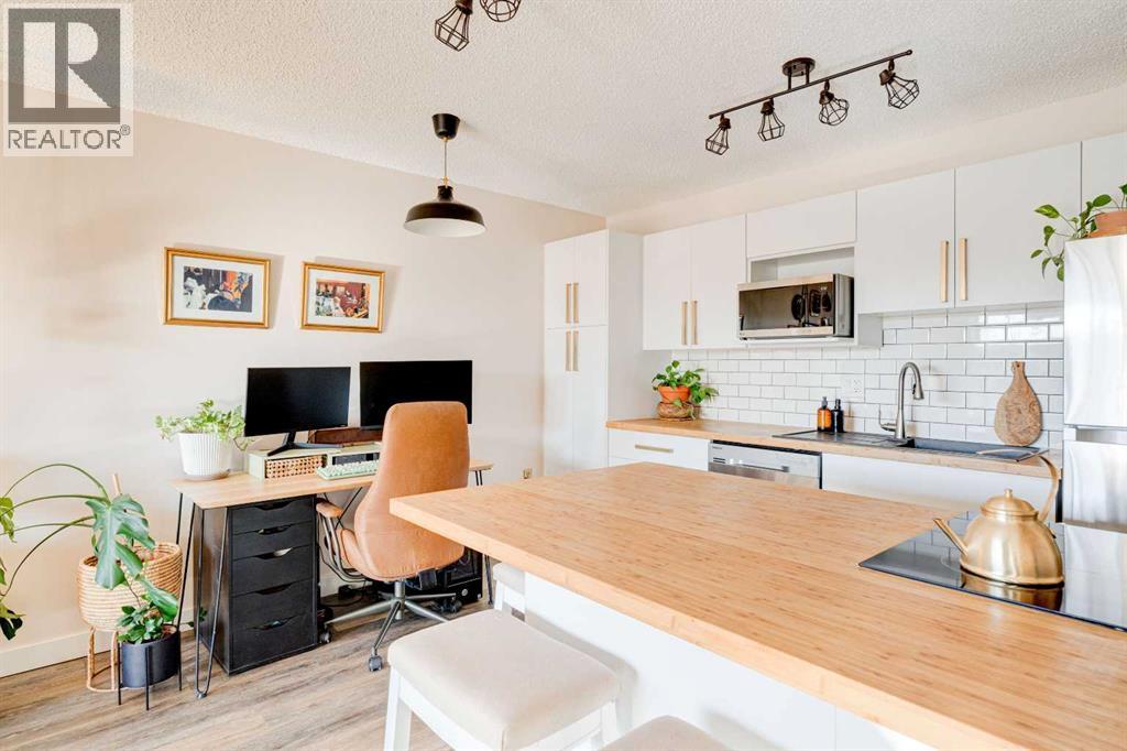 Single Family House for Sale in    Avenue SW Sunalta Calgary 