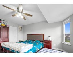 7595 122a Street, Surrey, BC V3W0K7 Photo 11