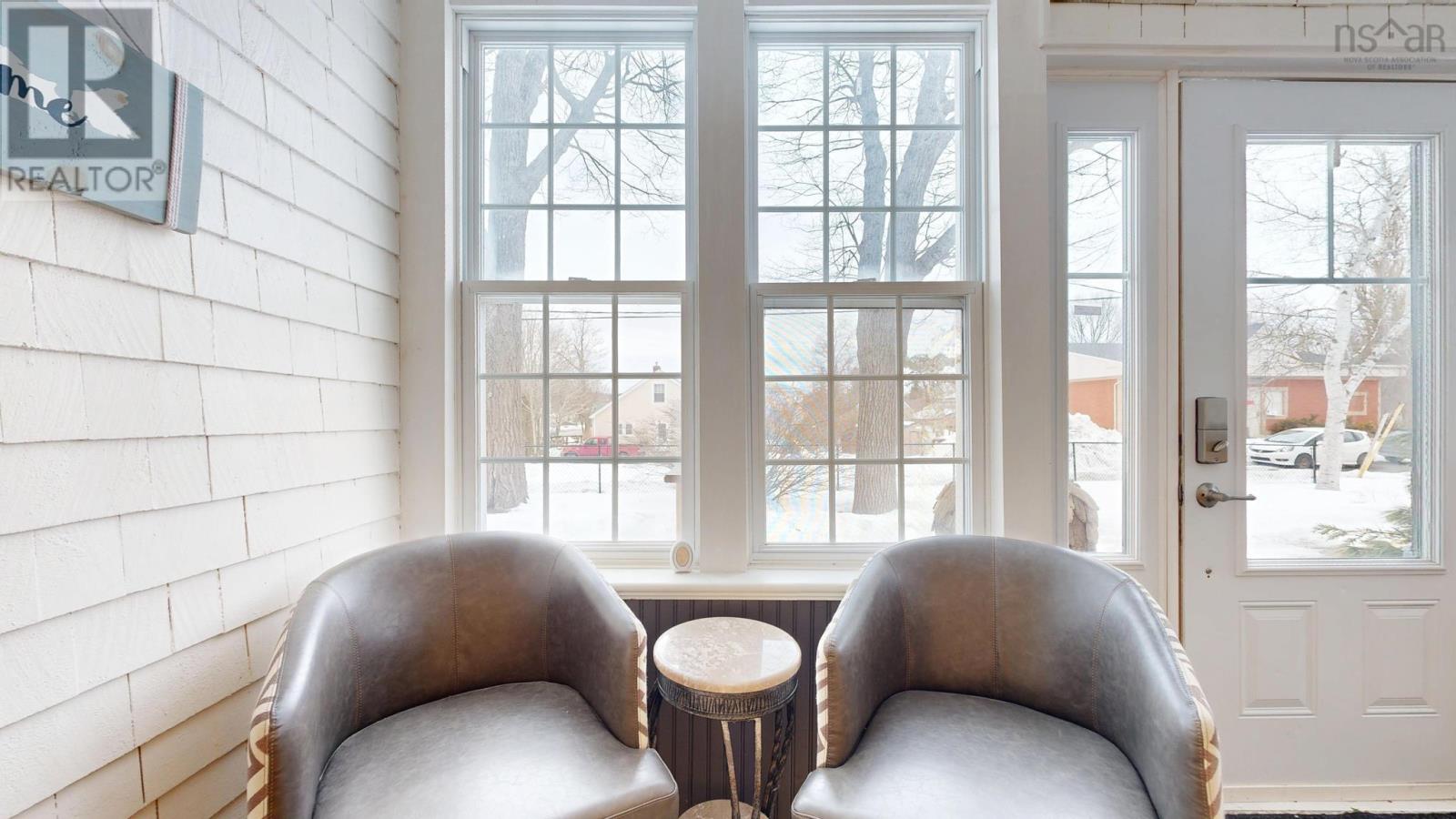 Property 5 of 48 of 1484 Bridge Street