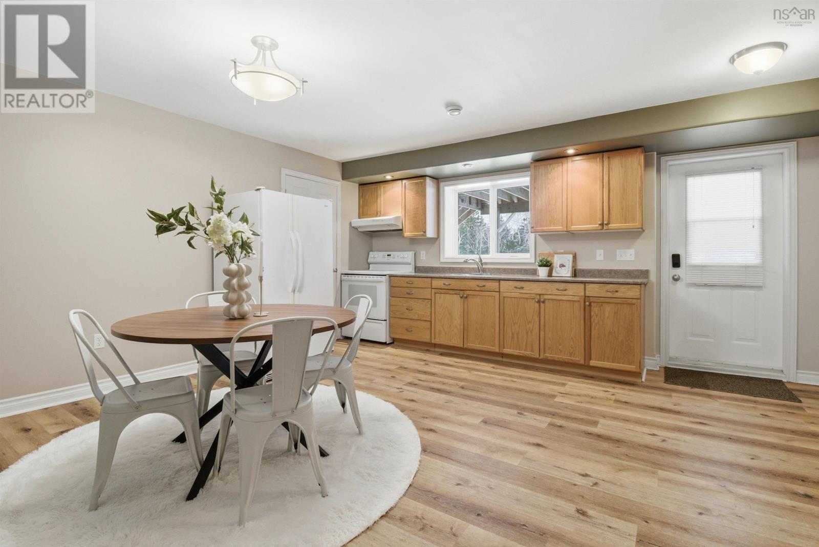 Property 24 of 41 of 219 Winslow Drive