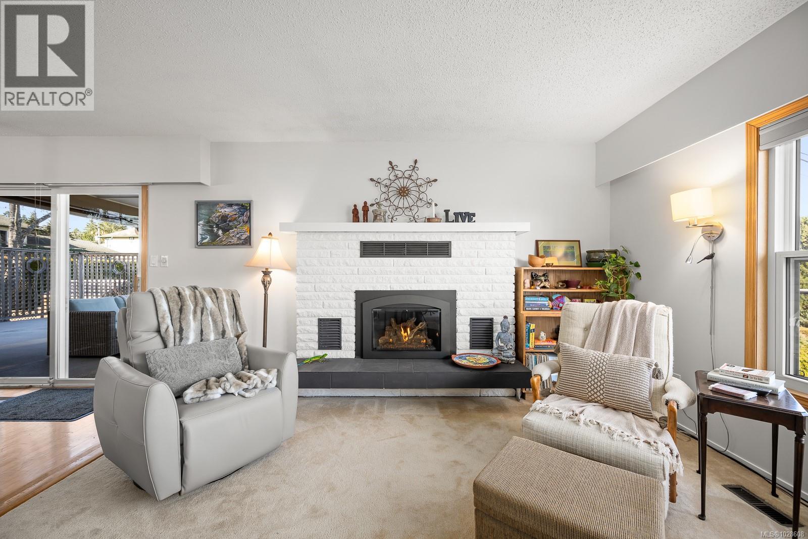 3817 LAUREL DR - Image 3