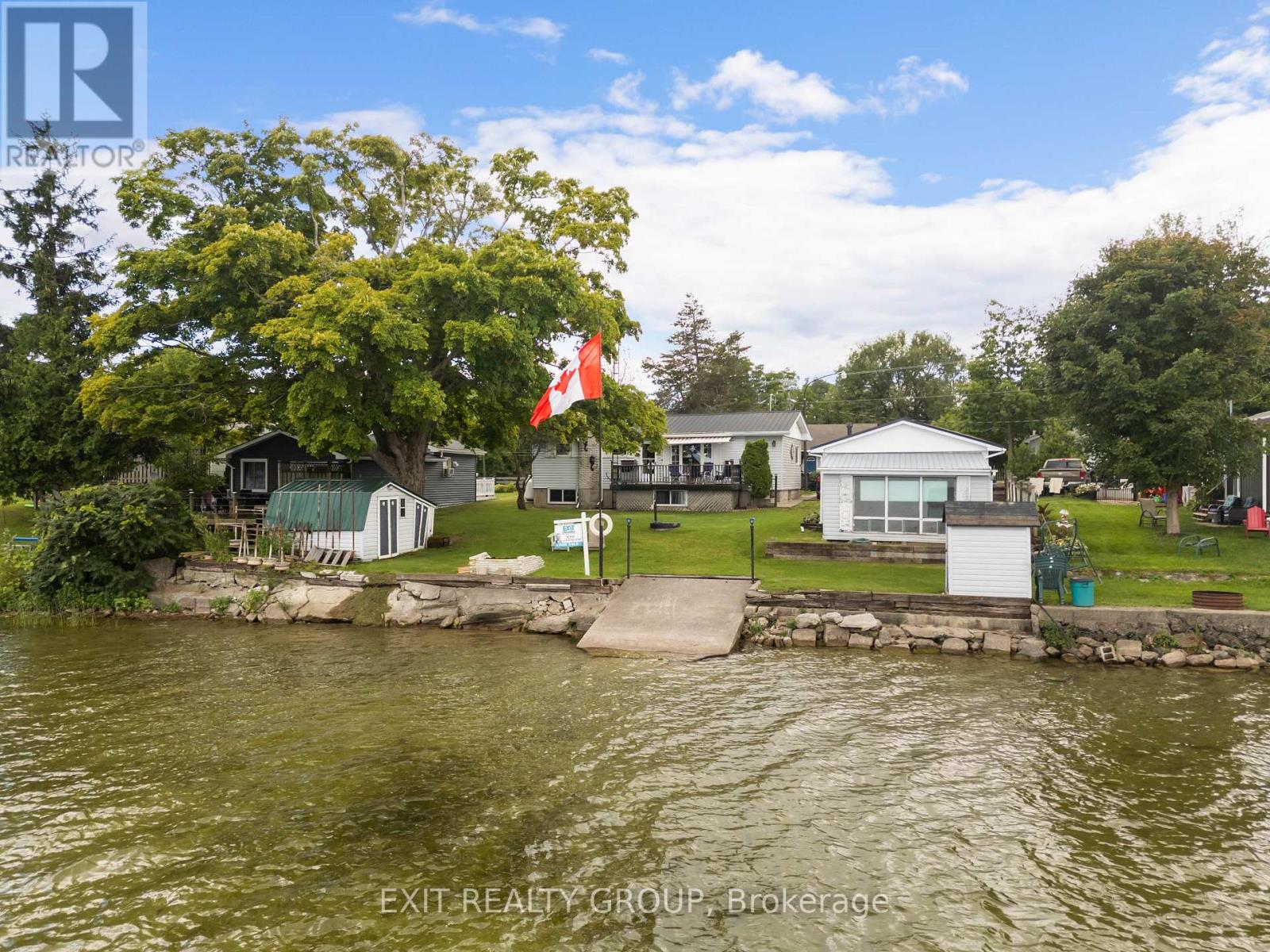 82 OUTLET ROAD, Prince Edward County (Athol Ward), Ontario