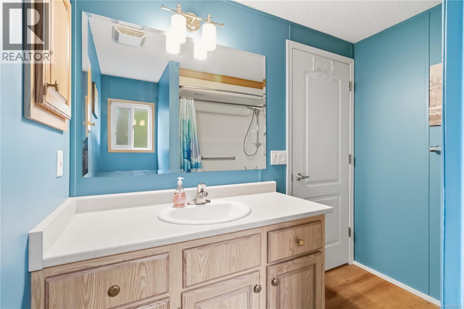 #24 7021 GRANT RD W - 20