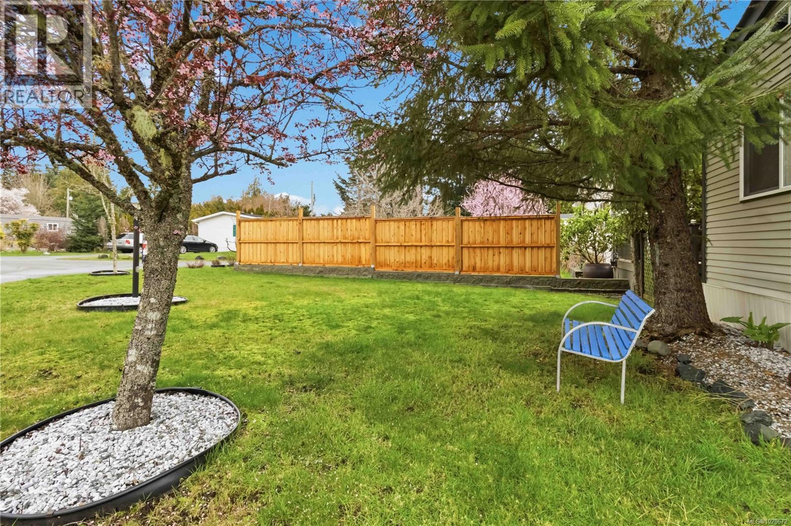 #24 7021 GRANT RD W - 35