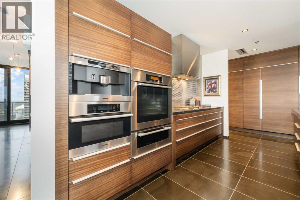 Single Family House for Sale in   th Avenue SW Downtown Commercial Core Calgary 